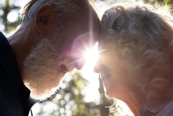 Casal 80 anos, namorando, , pilares da longevidade