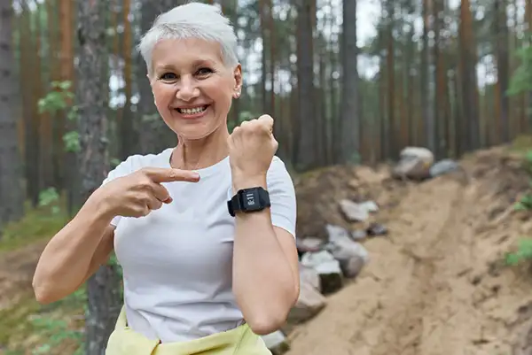 Caminhada depois dos 50, a tecnologia é um grande aliado.