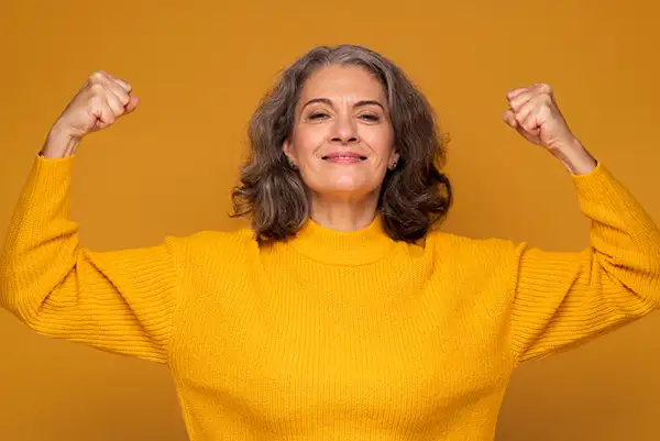 Mulher feliz e segura da sua idade, Revolução Longevidade