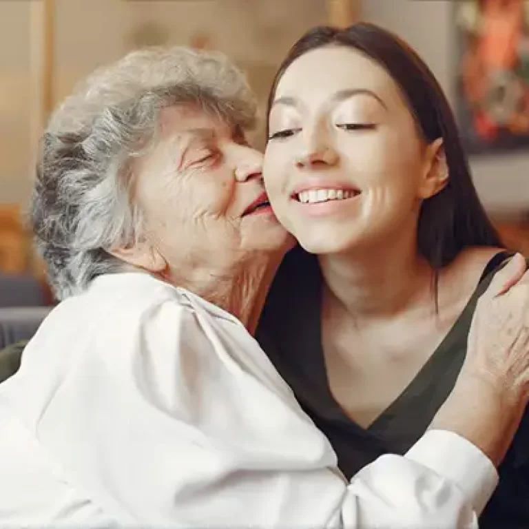 Mãe e filha, amor e decisão em conjunto, culpa asilo